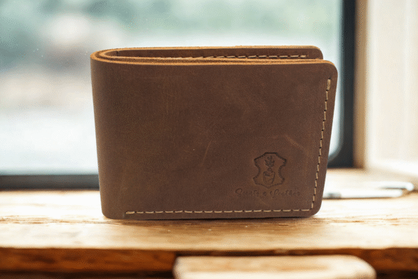 Crazy Horse genuine cow leather wallet in vintage brown finish with slim design