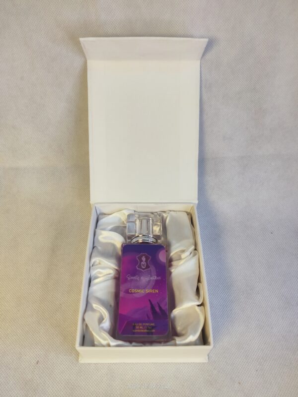 oppo_1058 Cosmic Siren – Perfume by scentsnleather